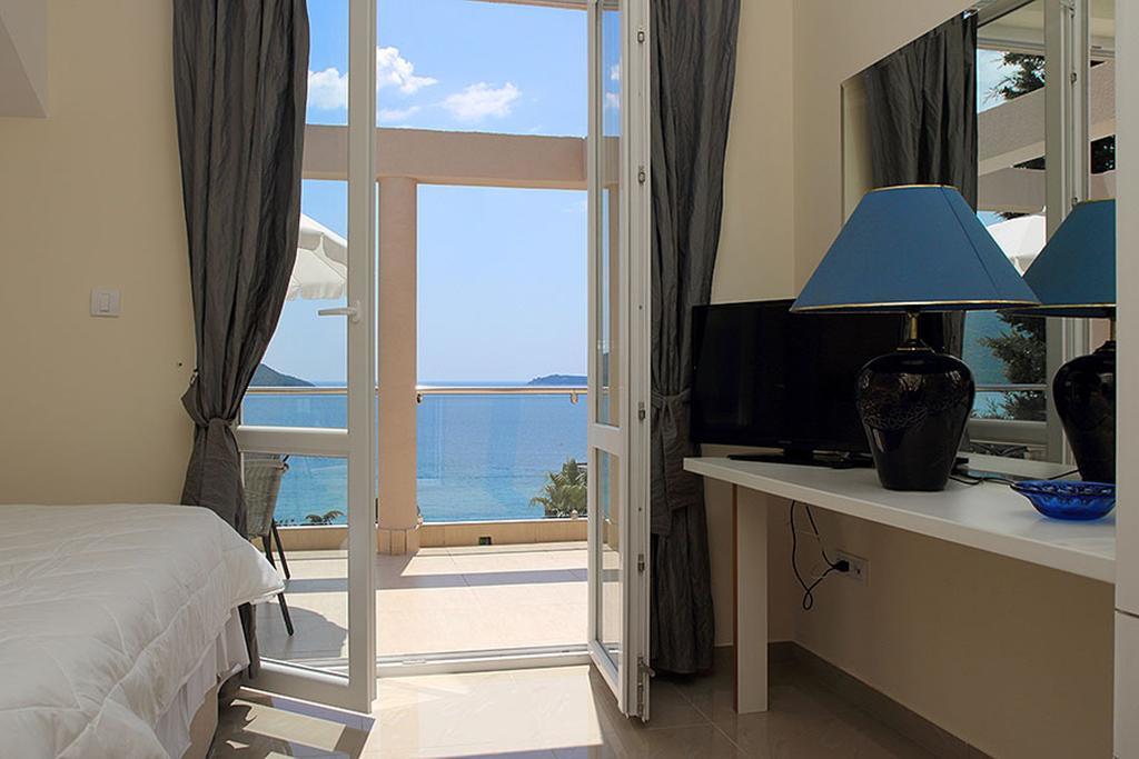 Swiss Residence Montenegro 赫尔采格诺维 外观 照片