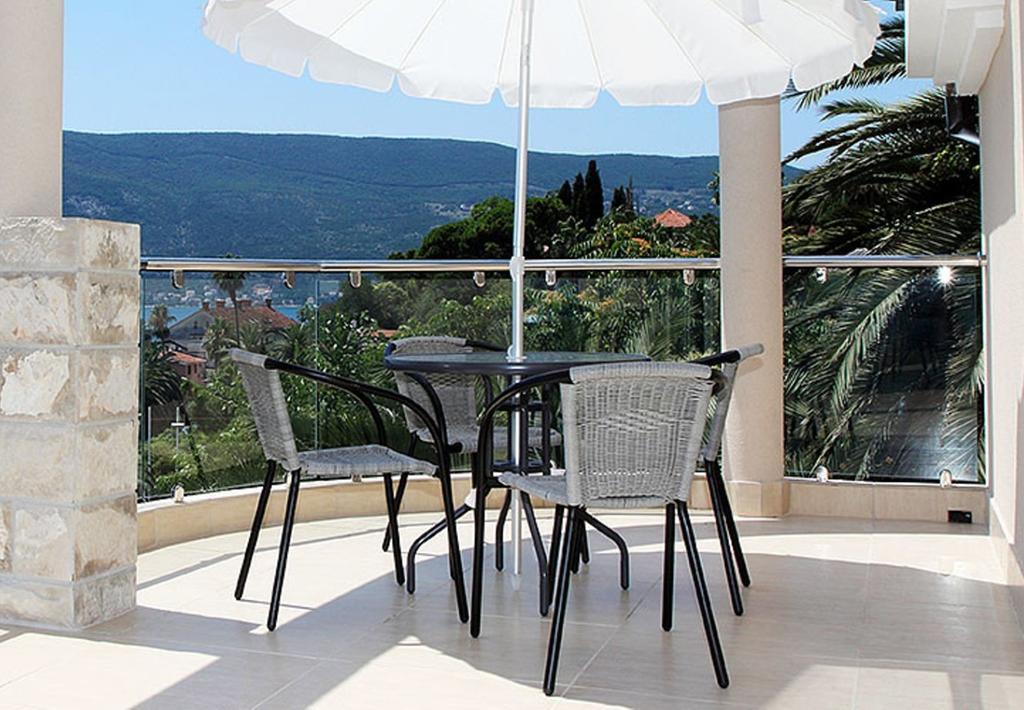 Swiss Residence Montenegro 赫尔采格诺维 外观 照片