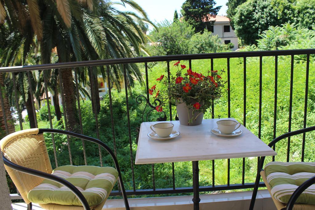 Swiss Residence Montenegro 赫尔采格诺维 外观 照片
